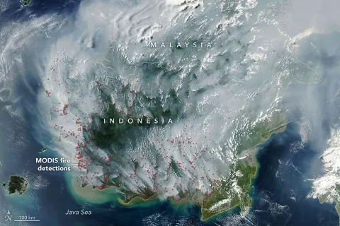 Tertangkap Satelit NASA, Gelapnya Kabut Asap Karhutla Indonesia Sampai Disorot Dunia!