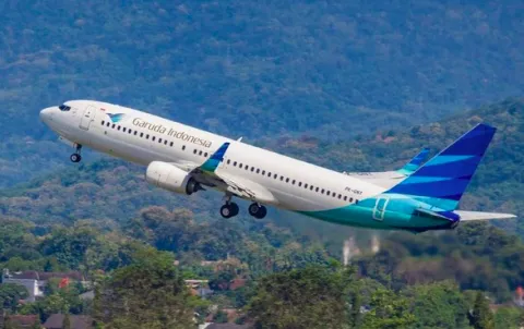 Garuda Indonesia Batalkan Penerbangan ke 3 Wilayah Imbas Erupsi Anak Krakatau, Berlaku hingga Senin