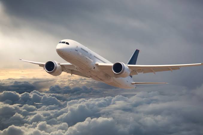 Kisah Mengerikan BA009, Empat Mesin Boeing 747 Mati di Atas Jawa akibat Abu Vulkanik