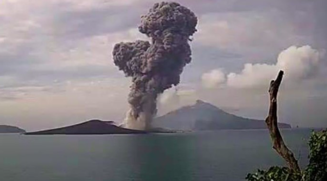 5 Gunung Api Terdeteksi Sebarkan Debu Vulkanik, Wilayah Mana Saja yang Terdampak?