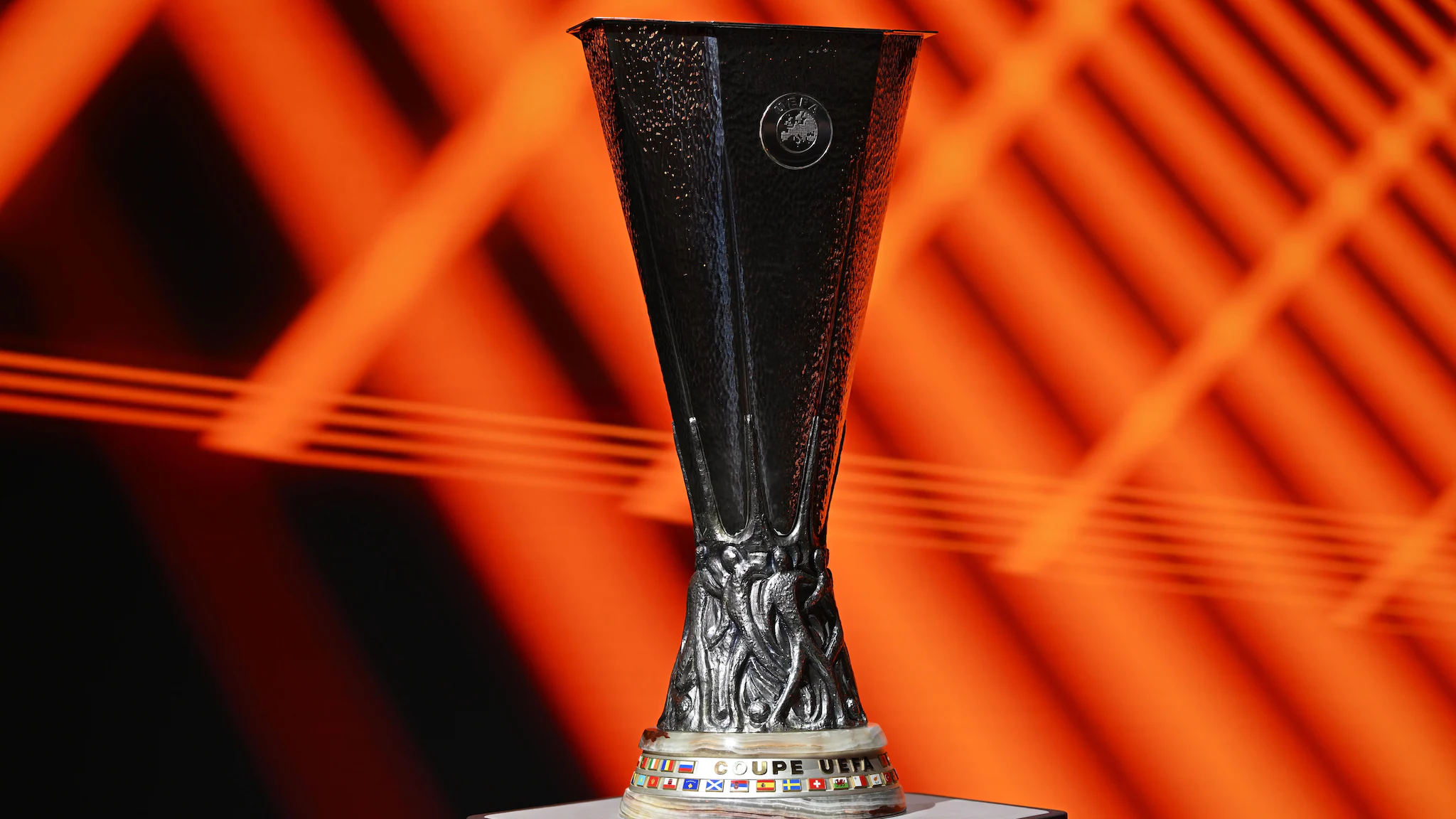 Europa League 2026/27 Tayang di TV Mana? Cek Jadwal dan Cara Nonton Live Streaming