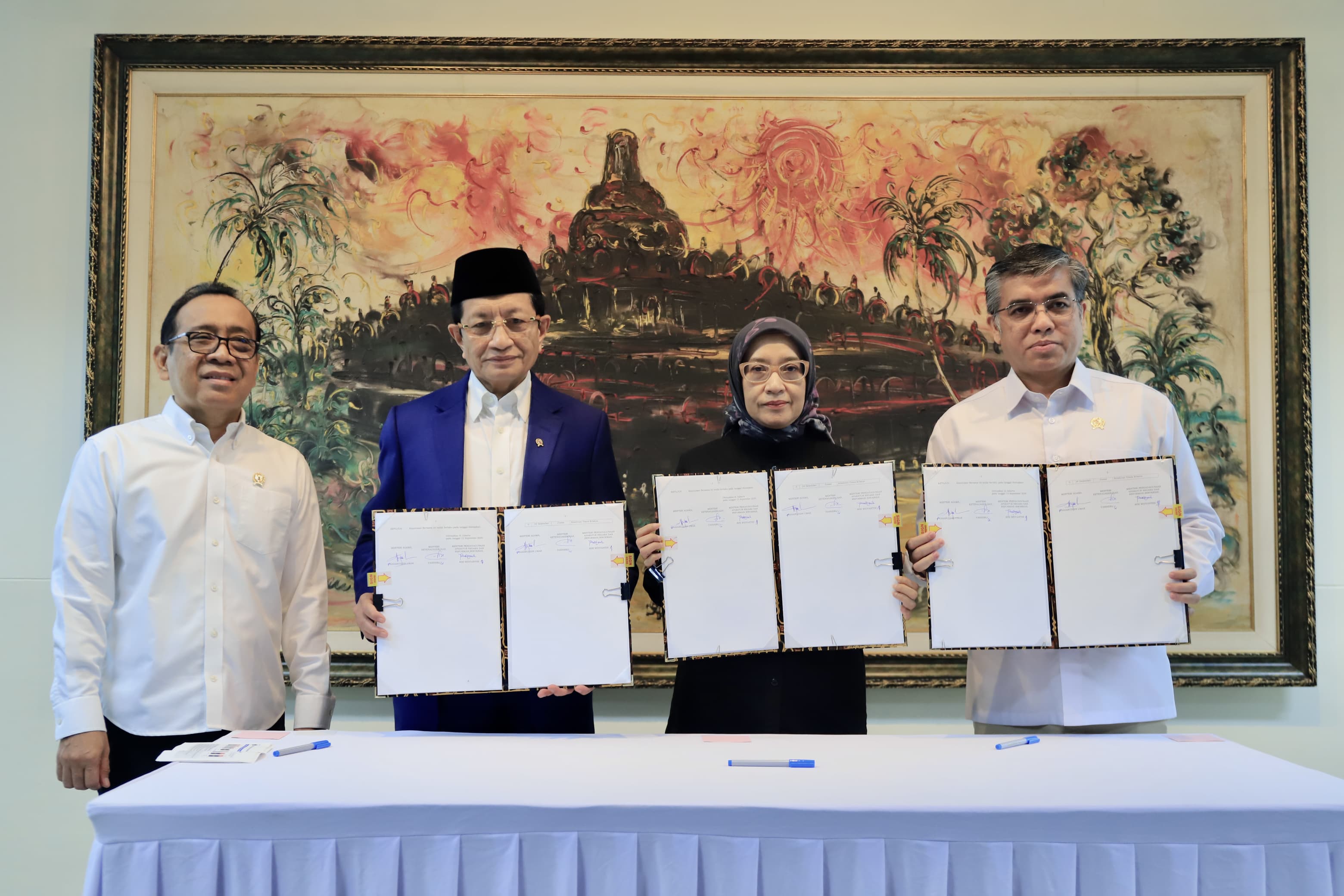 Asik, Pemerintah Tetapkan 18 Hari Libur Nasional dan 8 Hari Cuti Bersama Tahun 2027
