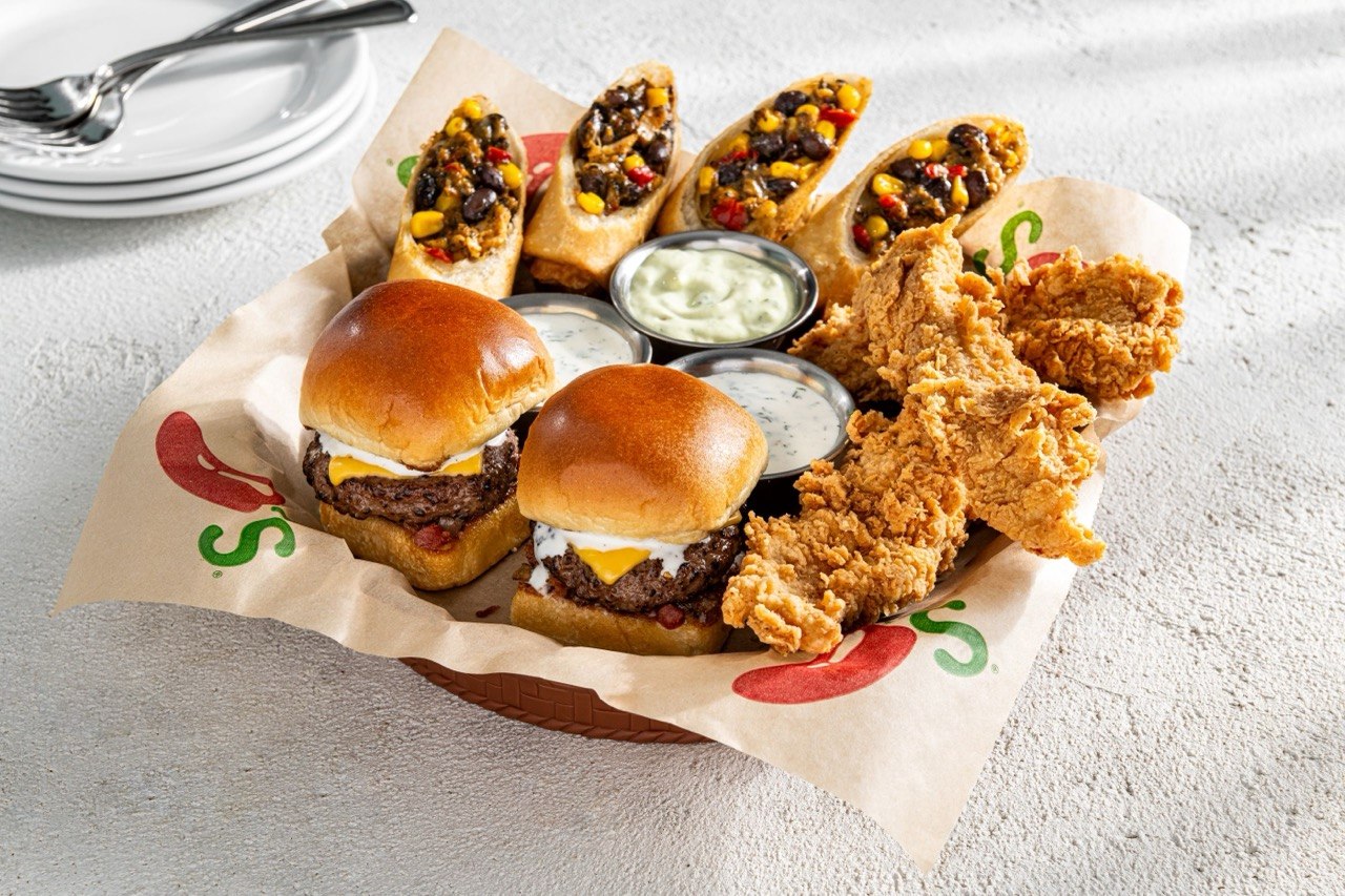 Chili’s Buka Cabang Baru di Plaza Senayan, Menu Viral Fried Mozzarella Siap Bikin Ngiler