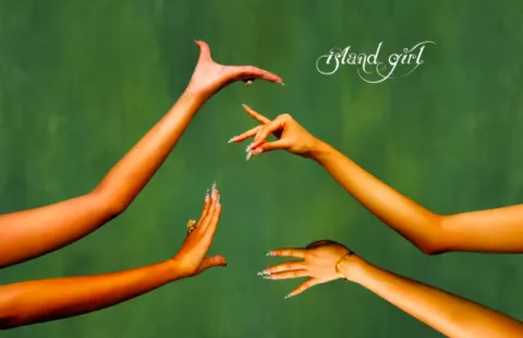 no na Rilis Album Perdana Island Girl, Bawa 15 Lagu dengan Sentuhan Budaya Indonesia