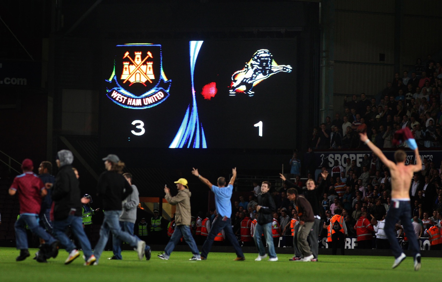 Millwall vs West Ham, Rivalitas Panas Sepak Bola yang Menyangkut Strata Kelas Warga London