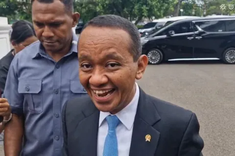 Bahlil Tindaklanjuti Arahan Prabowo untuk Ubah Batu Bara Jadi Bensin