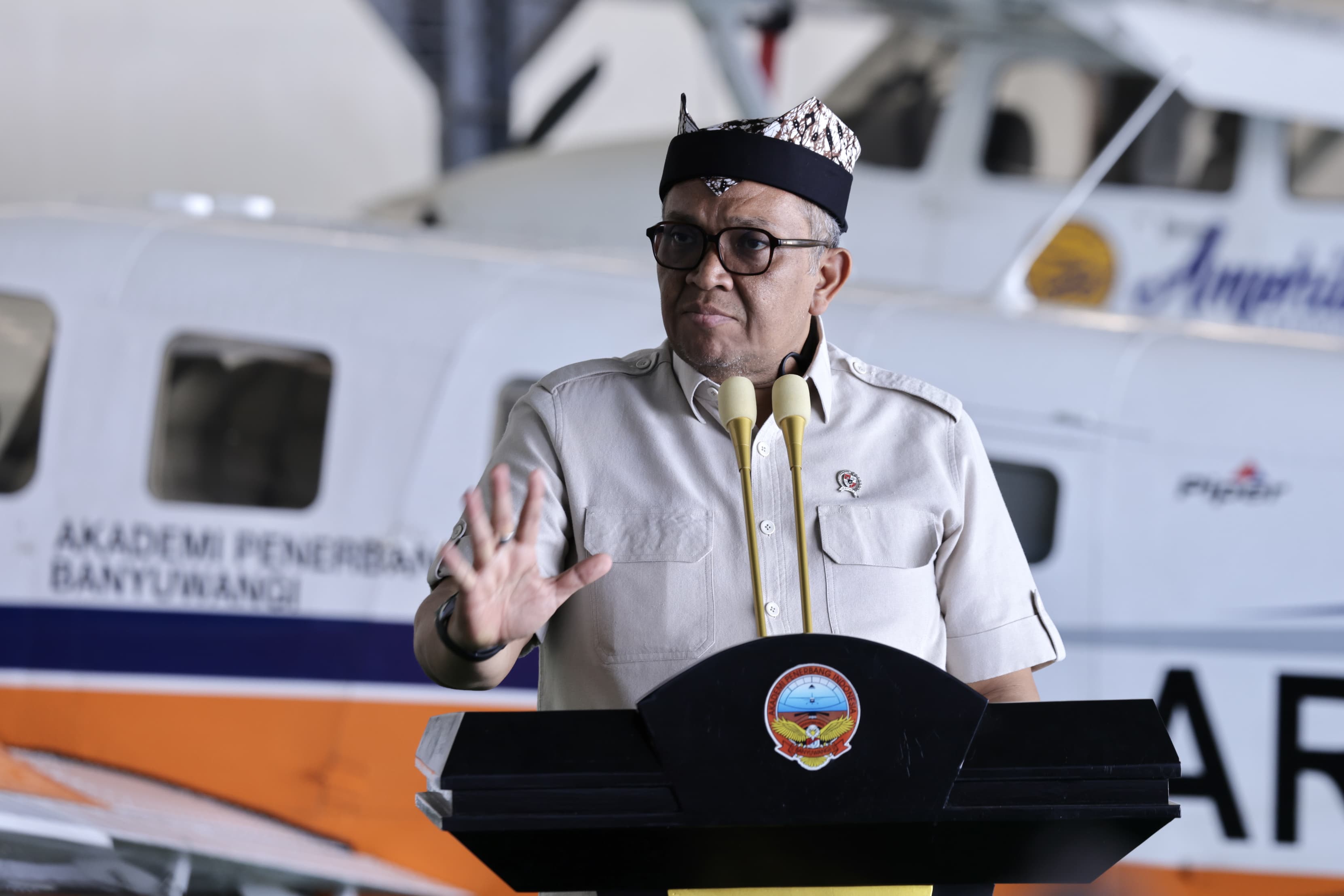 Wamenaker: Peserta MagangHub Harus Siap Hadapi Dunia Kerja