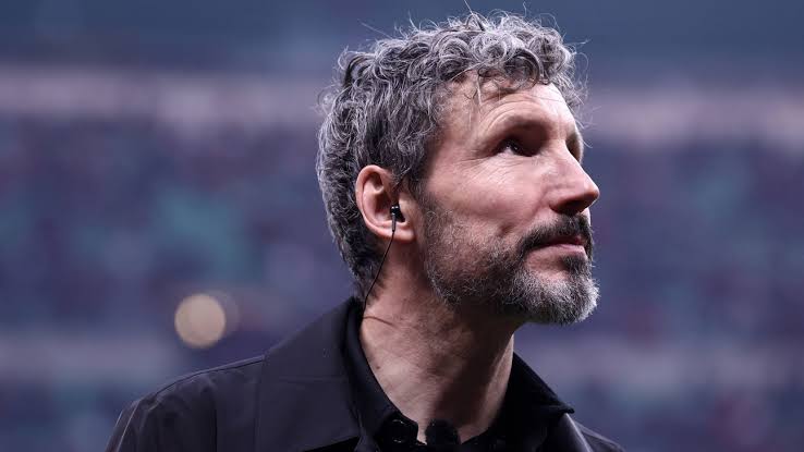 Van Bommel Tak Takut dengan Zidane saat Hadapi Prancis Nanti Malam