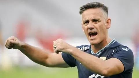 Imbang Lawan Malaysia, John Herdman Kembali Dibandingkan dengan Shin Tae-yong