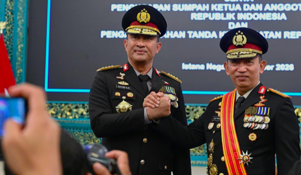 Kapolri Mutasi 14 Jenderal Bintang Dua, Ini Daftar Nama dan Jabatan Barunya
