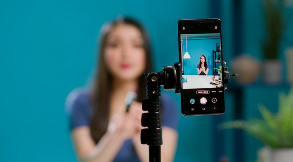 10 Rekomendasi HP untuk Live TikTok, Kamera Jernih dan Baterai Awet