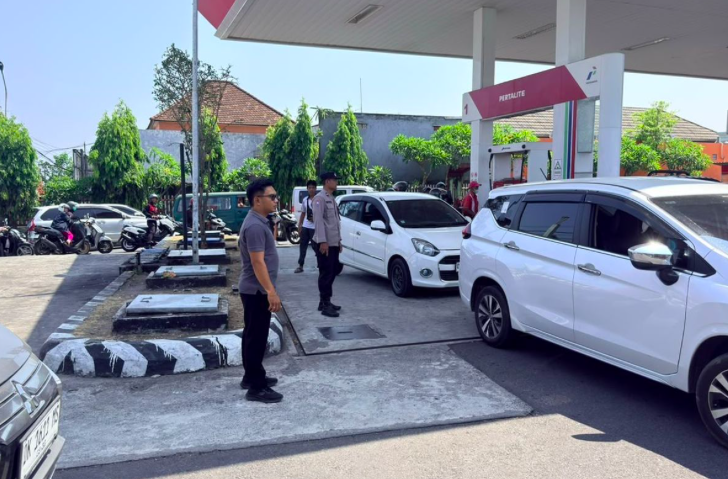 BBM di Bali Langka dan Antrean Mengular, Ternyata Ini Penyebabnya