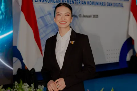 Raline Shah Mundur dari Stafsus Menkomdigi, Akui Tak Sanggup Bagi Waktu