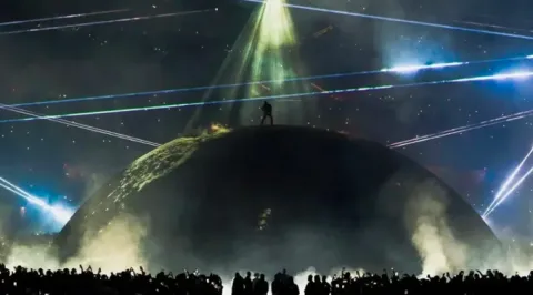 Konser Kanye West di GBK Makin Dekat, Kategori VIP Baru Dibuka dan Layout Diubah