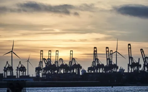 Melonjaknya Biaya Energi Dunia dapat Mengakibatkan Ratusan Juta Orang jadi Miskin