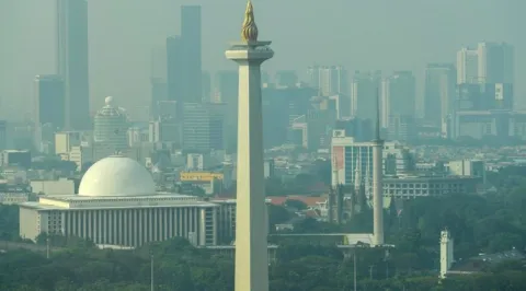 Bukan Cuma Faktor Angin, Ini 4 Hal yang Bikin Asap Karhutla Mencapai Jakarta