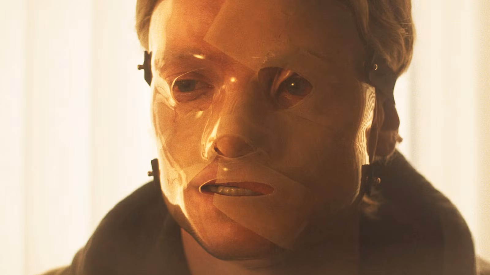Clayface Tuai Pujian Kritikus, Sajikan Horor Tubuh Brutal dan Kisah Tragis Musuh Batman