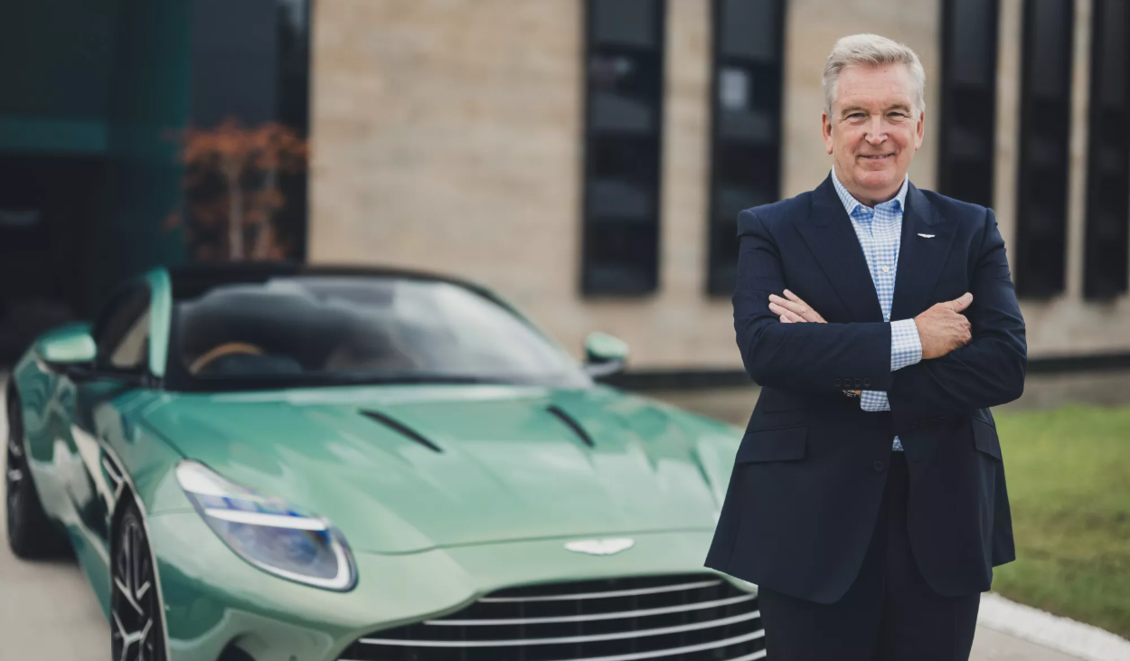 Aston Martin Ubah Strategi, Fokus ke Mobil Hybrid dan Kurangi Rencana Mobil Listrik