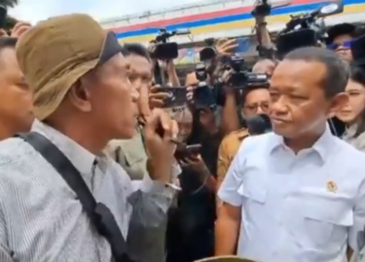 Viral! Bahlil Dimarahi Warga Akibat Kelangkaan Gas 3 Kg