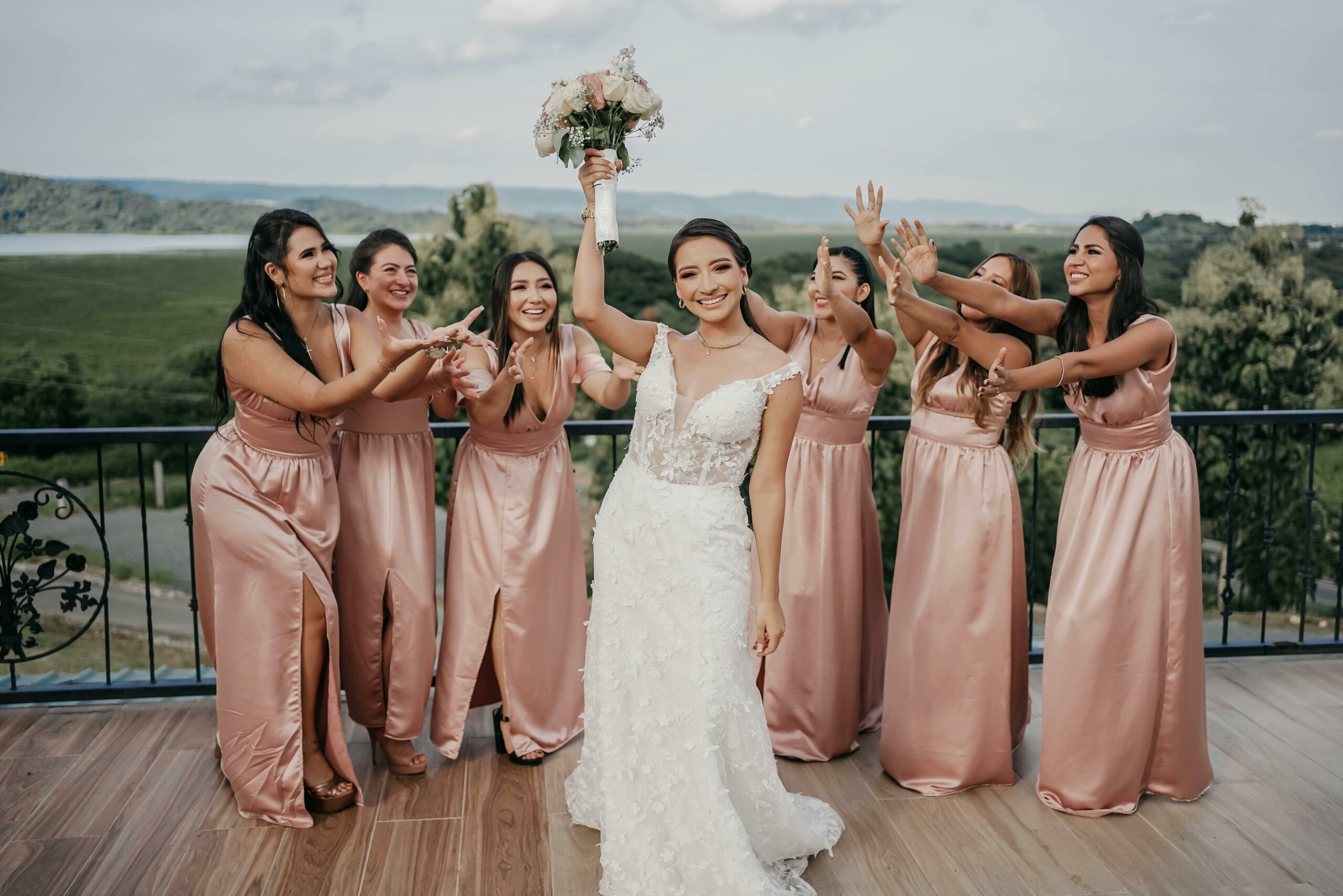 Bridesmaid Dibikin Syok! Calon Pengantin Ini Minta Bayaran Rp17 Juta untuk Jadi Pendampingnya