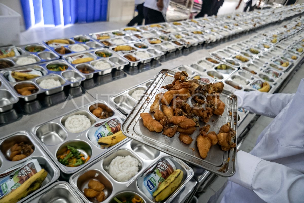 Butuh 4 Juta Ton Beras untuk 82,9 Juta Penerima Manfat MBG