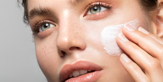 Cara Chemical Peel Di Rumah, Bikin Kulit Glowing Tanpa Rasa Perih