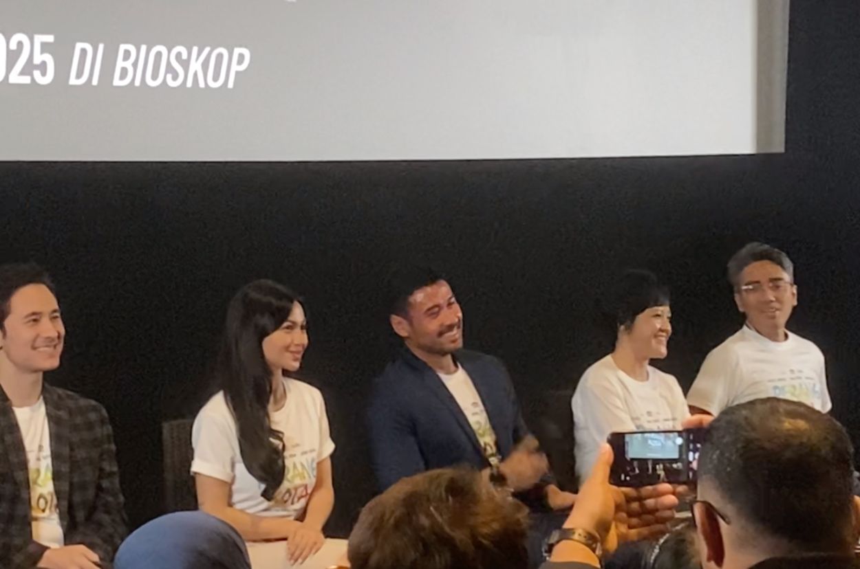 Cerita Chicco Jerikho Belajar Main Biola Pertama Kali Demi Main di Film Perang Kota