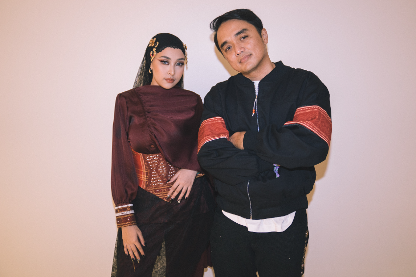 Dipha Barus x Jinan Laetitia Bawa Vibes Mistis Karo di Single 