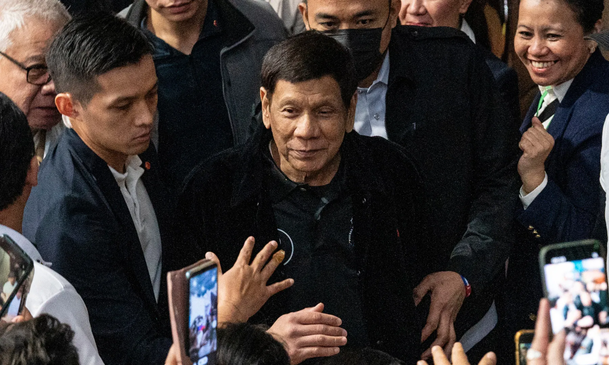 Ditahan ICC atas Kejahatan terhadap Kemanusiaan, Rodrigo Duterte: 