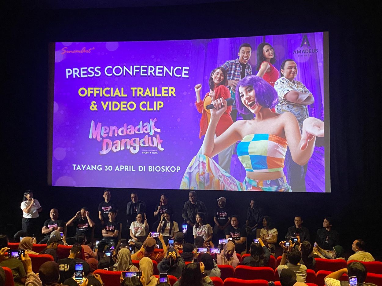 Film Mendadak Dangdut Rilis Trailer dan MV Soundtrack 