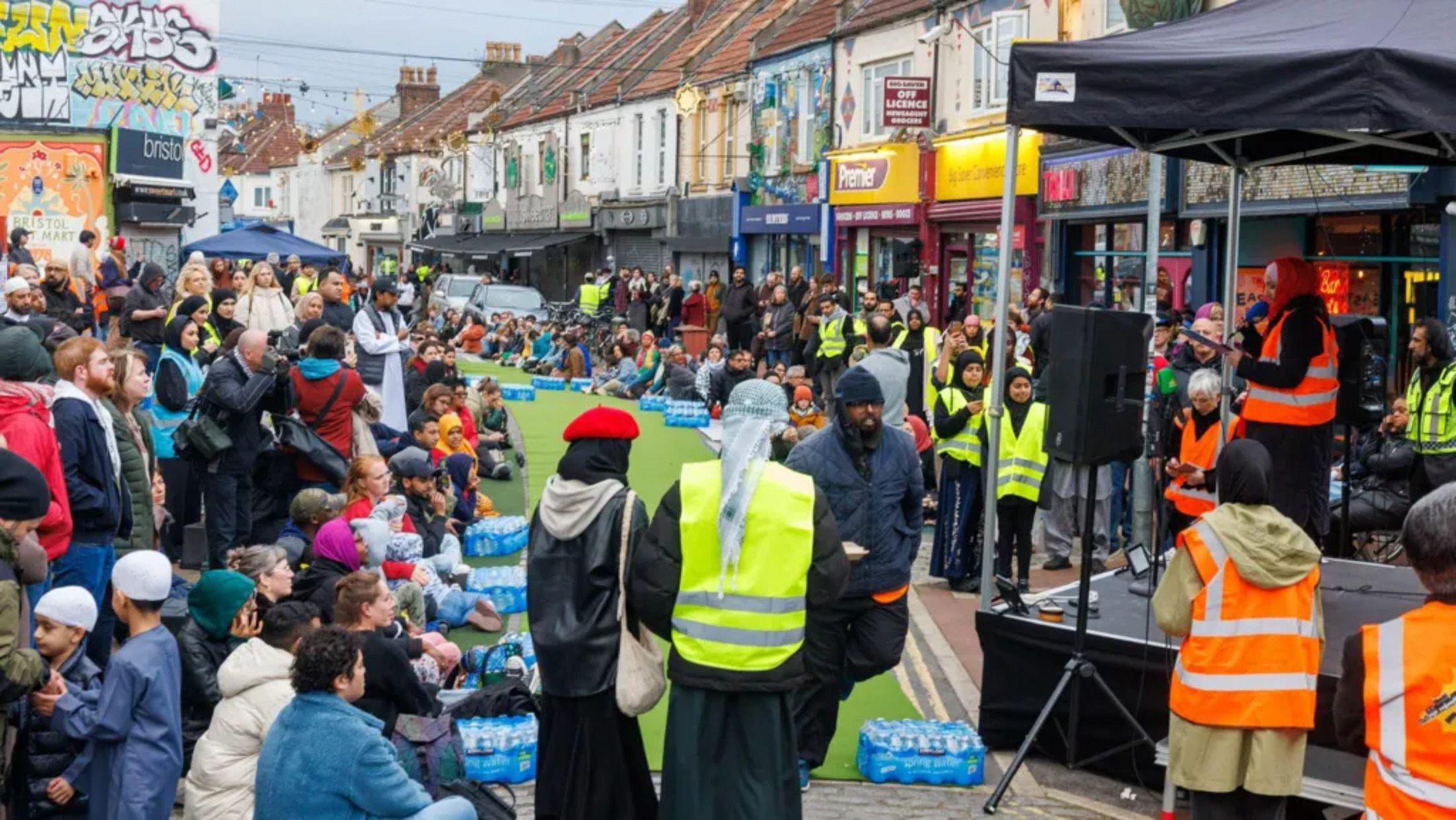Grand Iftar Bristol Kembali, Kini Digelar di Dalam Masjid untuk Pengalaman yang Lebih Berkesan