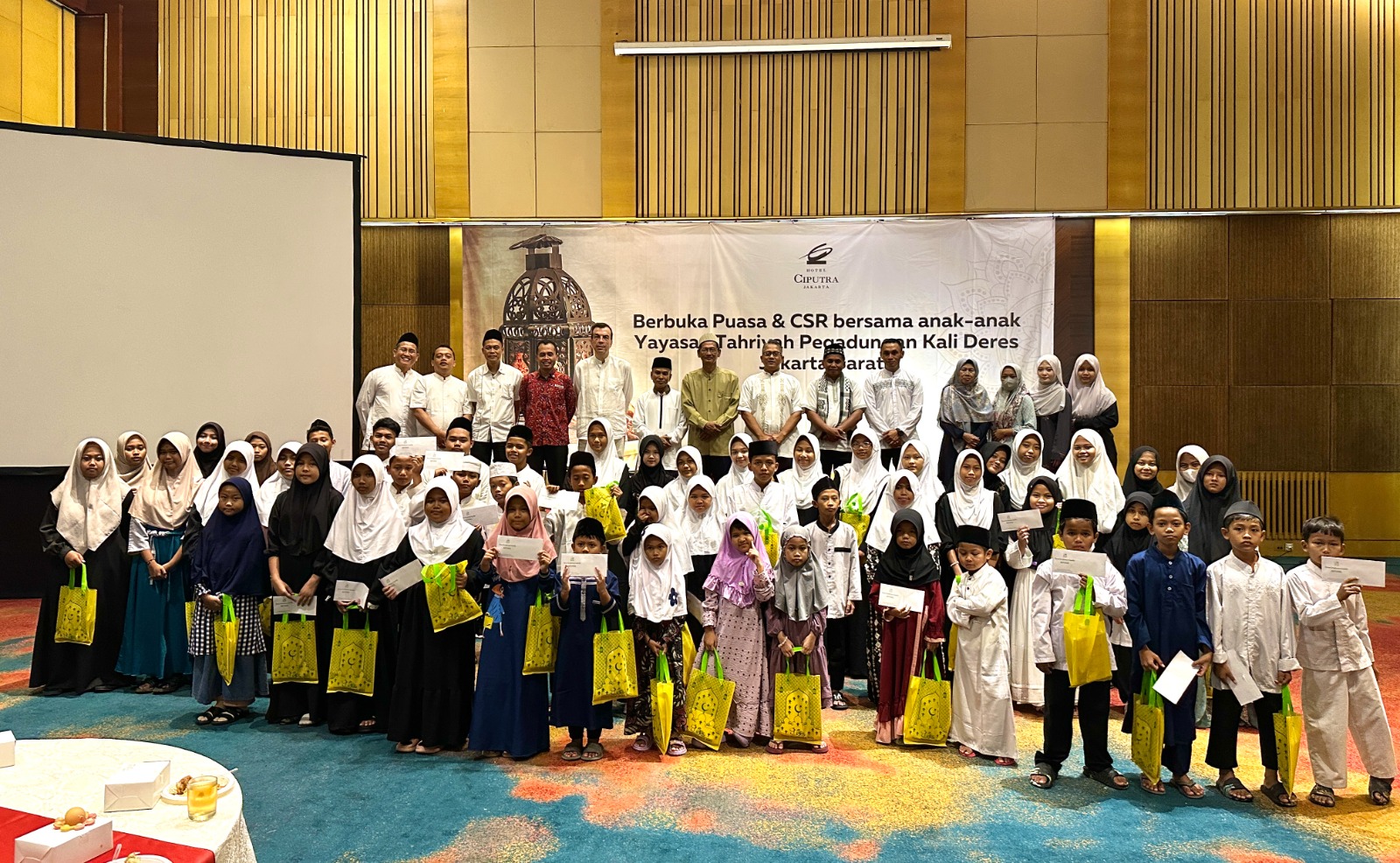 Hotel Ciputra Jakarta Rayakan Ramadan, Gelar Buka Puasa Meriah Bareng Anak Yatim!