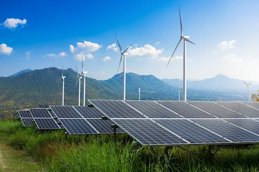 IESR Dorong Pemerintah Mengakomodir Alokasi Penggunaan Lahan untuk Energi Terbarukan
