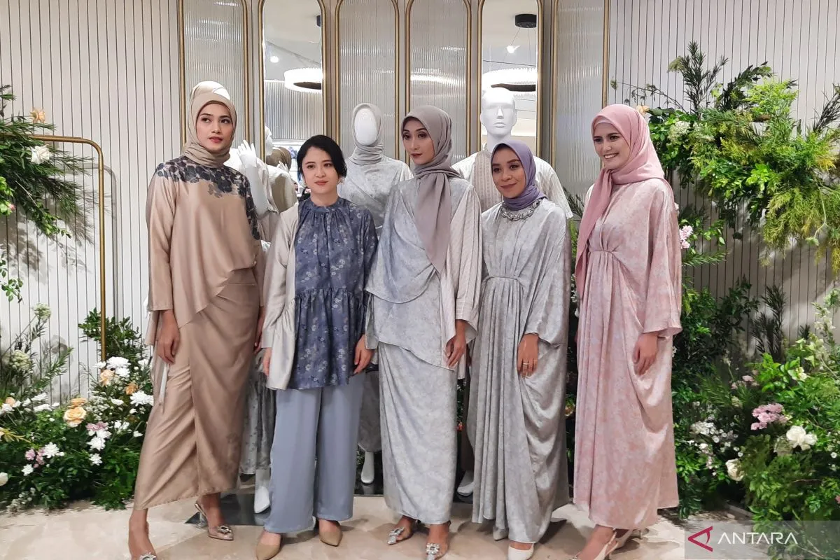 Intip Tren Baju Lebaran 2025, Perpaduan Outfit Elegan dan Mewah