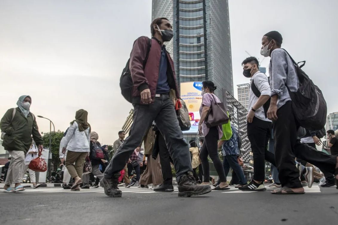 Jangan Terlena, PDB Meroket Bukan Jaminan Rakyat Hidup Enak 