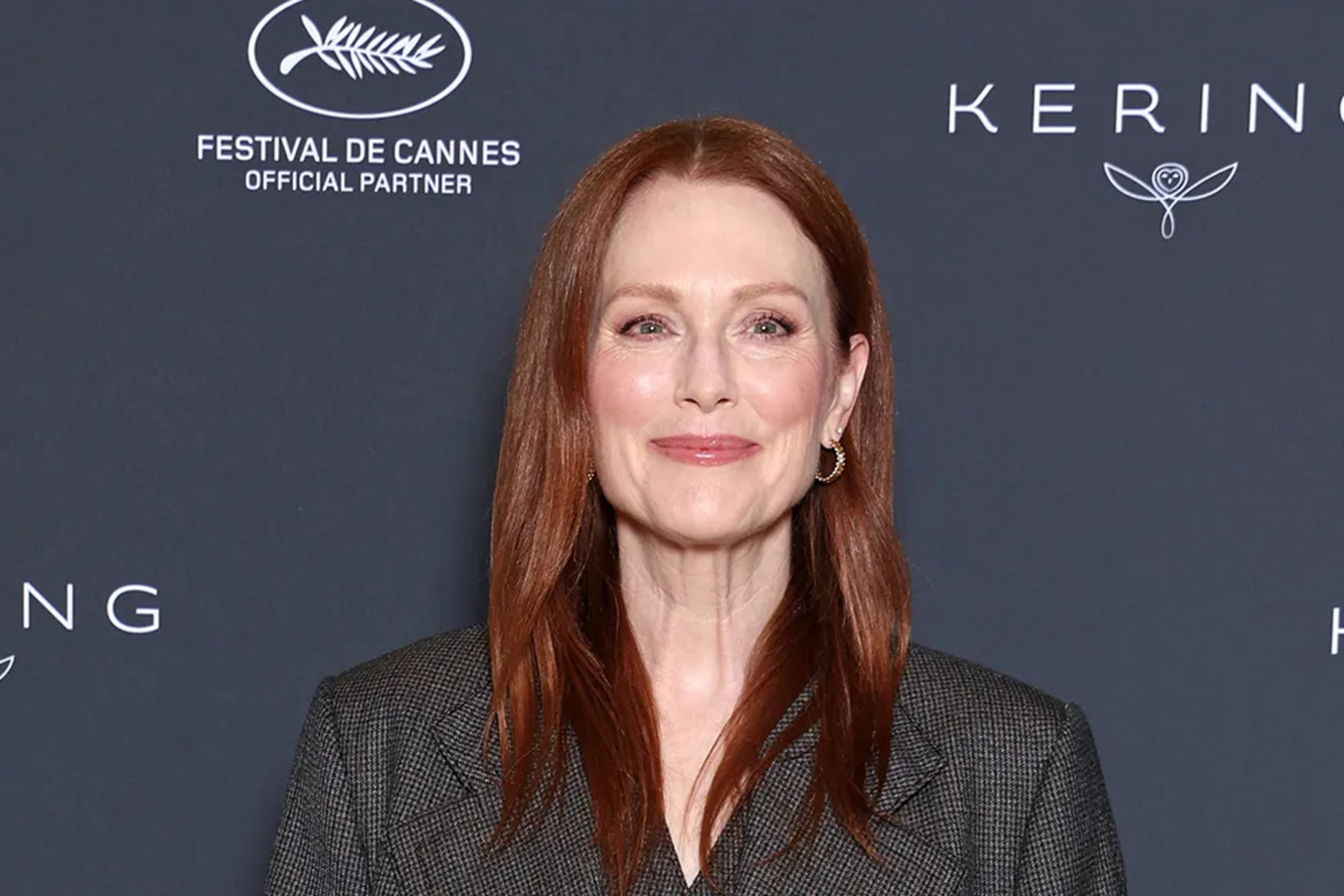 Julianne Moore Terkejut! Buku Anak-Anaknya Dilarang oleh Pemerintahan Trump