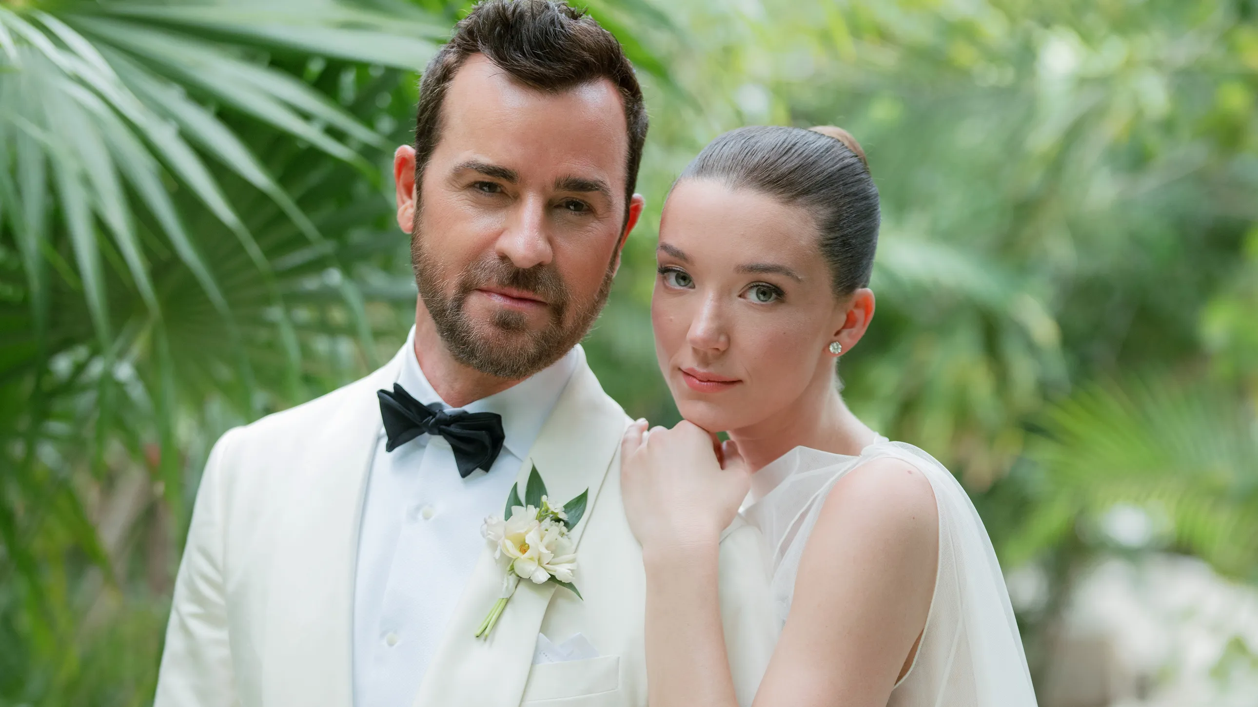 Justin Theroux dan Nicole Brydon Menikah! Ini Detail Gaun Pengantin Rancangan Victoria Beckham