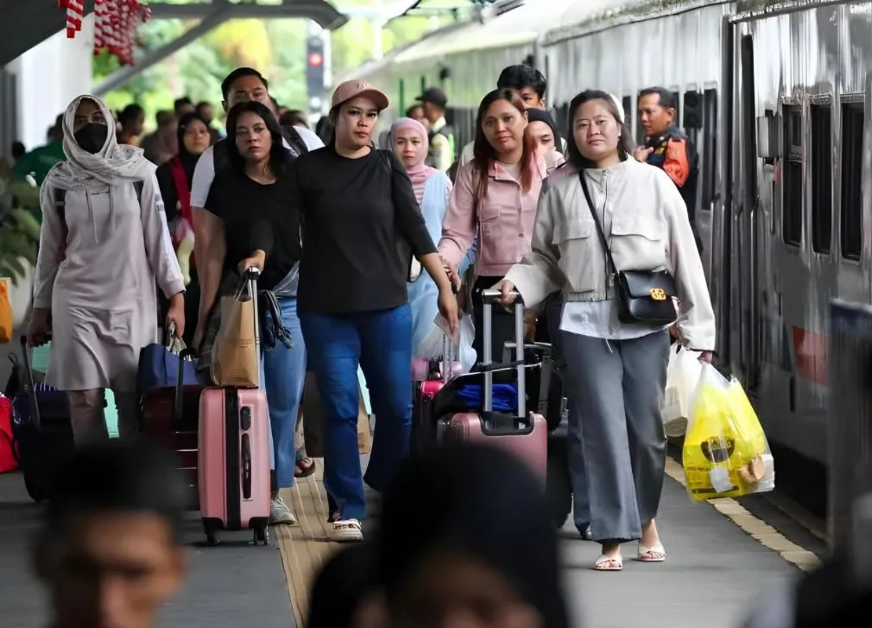 KAI Gelontorkan 3,4 Juta Tiket! Siap-Siap Serbu Tiket Mudik Lebaran!