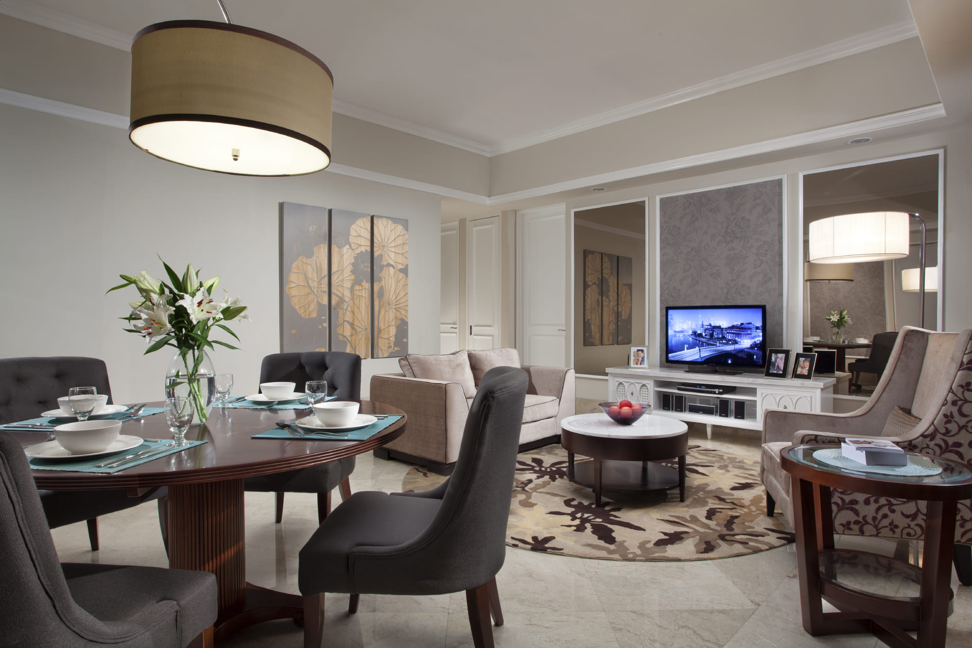 Kenali Perbedaan Hotel dan Service Residence, Mana yang Lebih Cocok untuk Staycation?