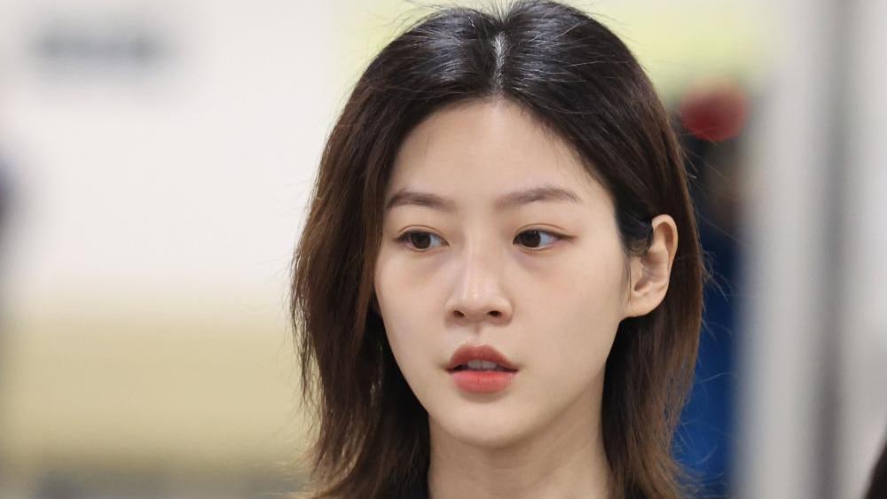 Kim Sae Ron Dituding Ciuman dengan Pria Lain, Keluarga Buka Suara!