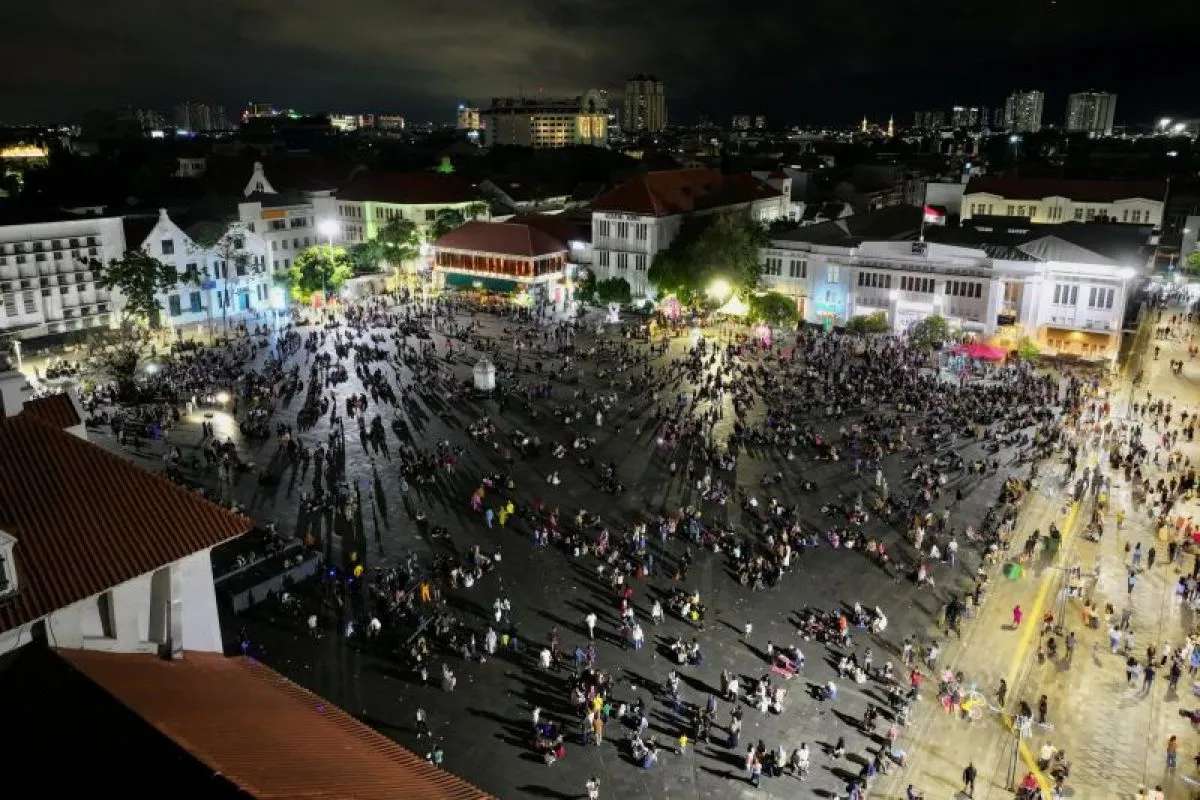 Kota Tua Jakarta Diserbu Ribuan Wisatawan, Pilihan Liburan Hemat yang Tetap Seru