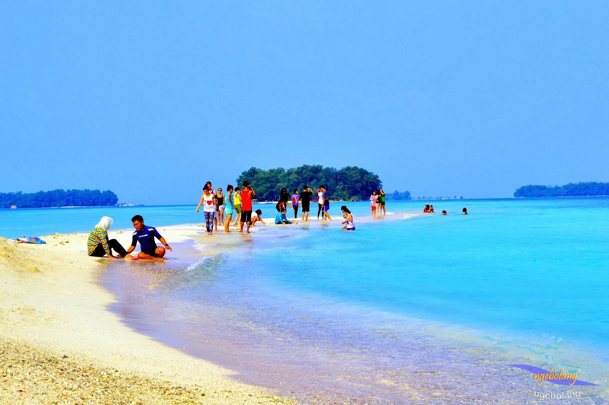 Libur Lebaran 2025, Kepulauan Seribu Diserbu 14.485 Wisatawan dari Berbagai Daerah