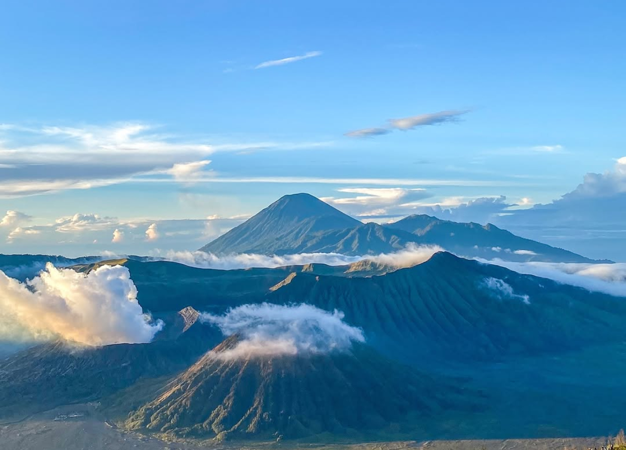 Libur Panjang Bromo Ditutup! Pengunjung Wajib Tahu Aturan Ini Agar Tak Kecewa