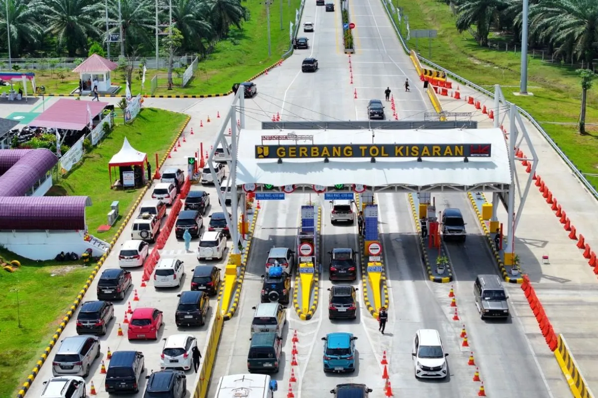 Lonjakan Arus Balik di Tol Trans Sumatera: Hutama Karya Catat 179.576 Kendaraan di H+2 Lebaran 2025