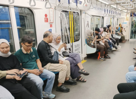Lumayan Nih! Cuma Bayar Rp1 Buat Naik MRT Jakarta, Cuma Berlaku Hari Ini!