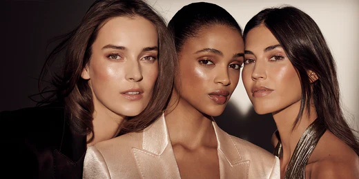 Makeup Glowing Saat Lebaran? Ini Liquid Highlighter yang Wajib Dicoba!