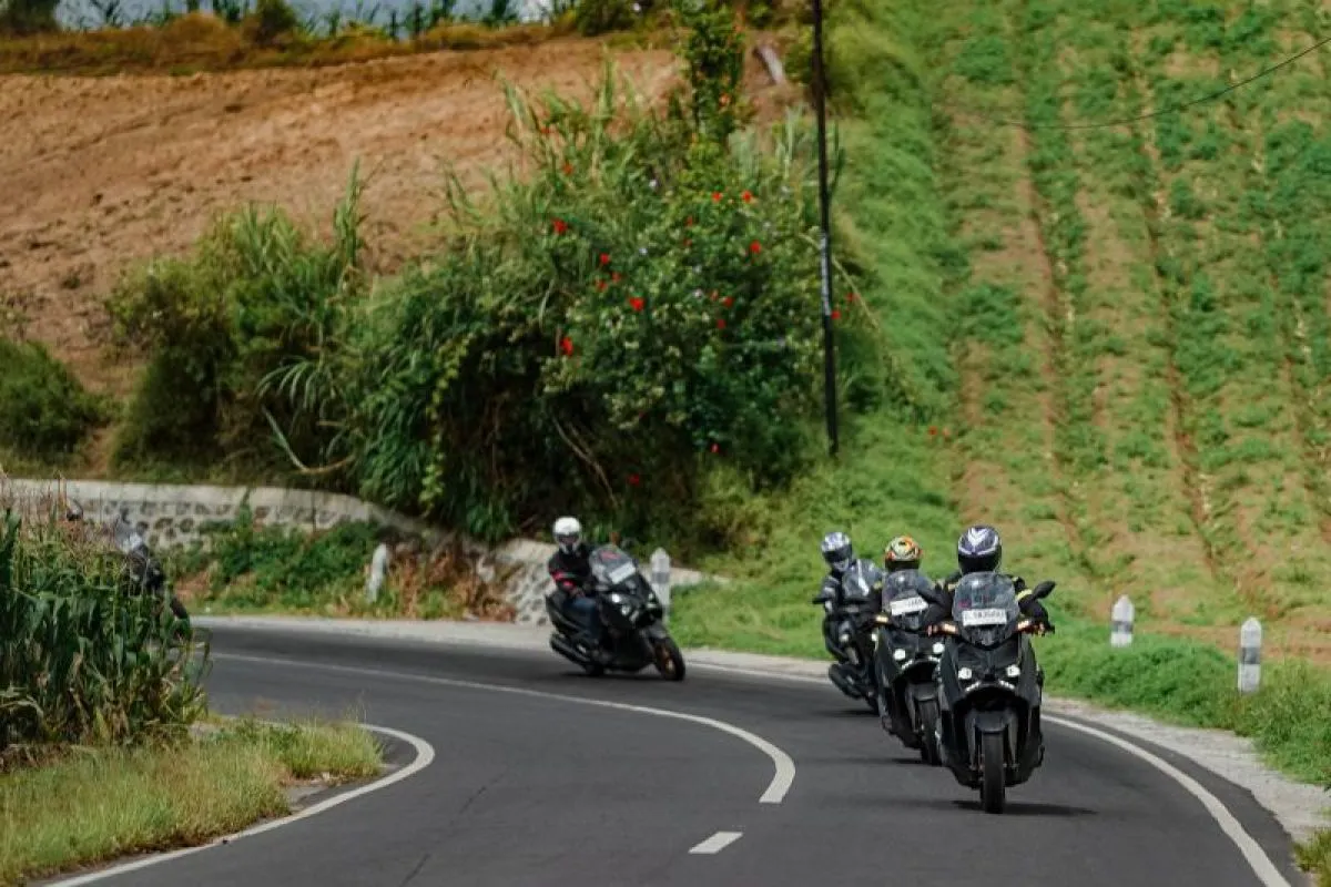 Mau Motoran Jarak Jauh atau Touring? Persiapkan Dulu 2 hal Ini Agar Perjalanan Aman