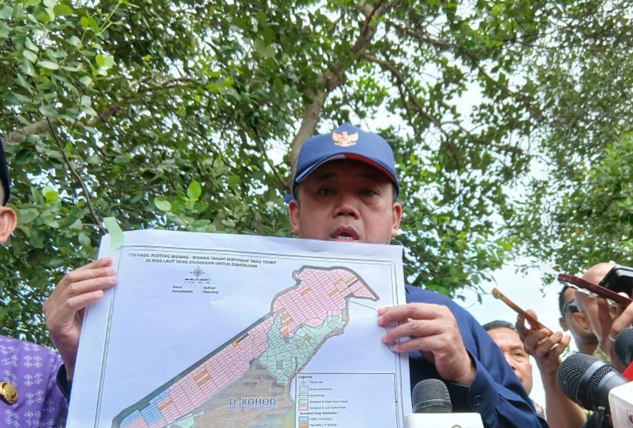Menteri ATR/BPN Cabut 50 Sertifikat HBG dan HM Pagar Laut di Tangerang
