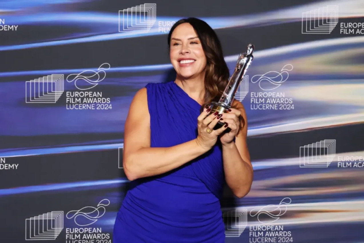 Netflix Jaga Jarak dari Karla Sofía Gascón Demi Selamatkan Peluang Oscar Film 'Emilia Pérez'