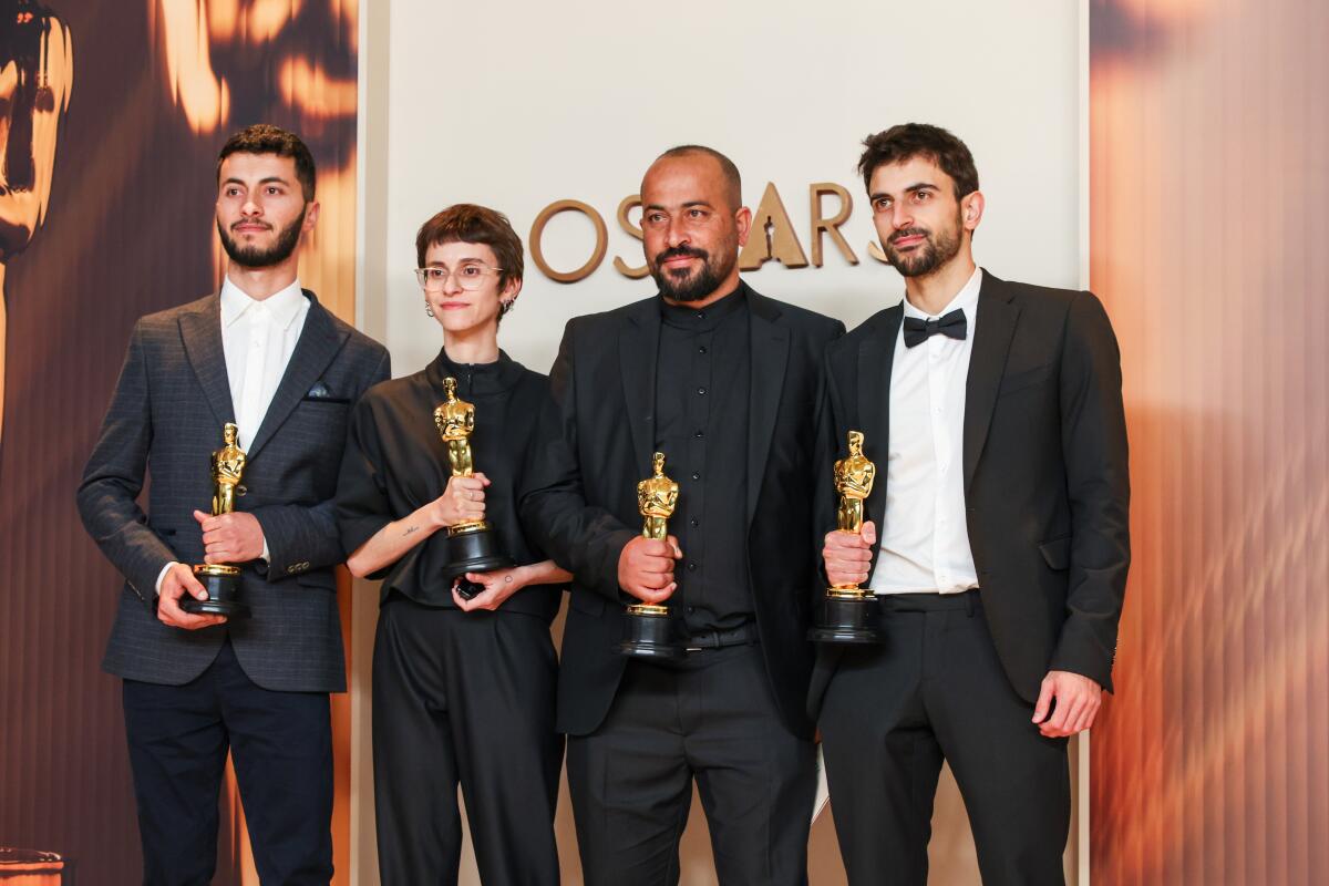 No Other Land: Film yang Dibungkam, Sutradara Diculik